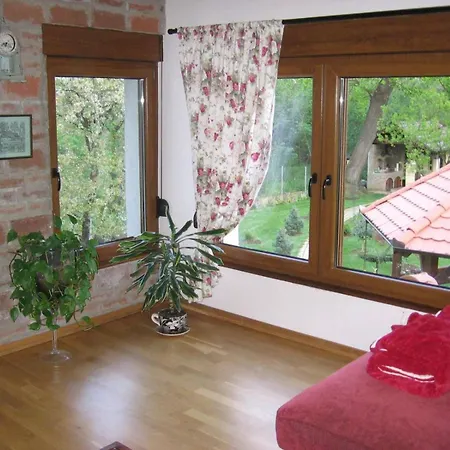 Casa de Férias Kuca Na Savi - Stari Hrast Vladimirci