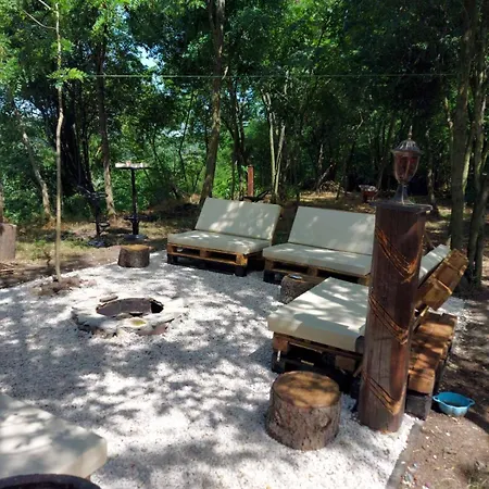 Kuca Na Savi - Stari Hrast Vladimirci