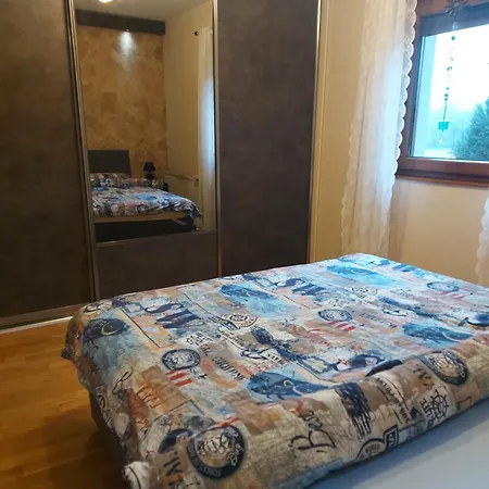 Casa de Férias Kuca Na Savi - Stari Hrast Vladimirci